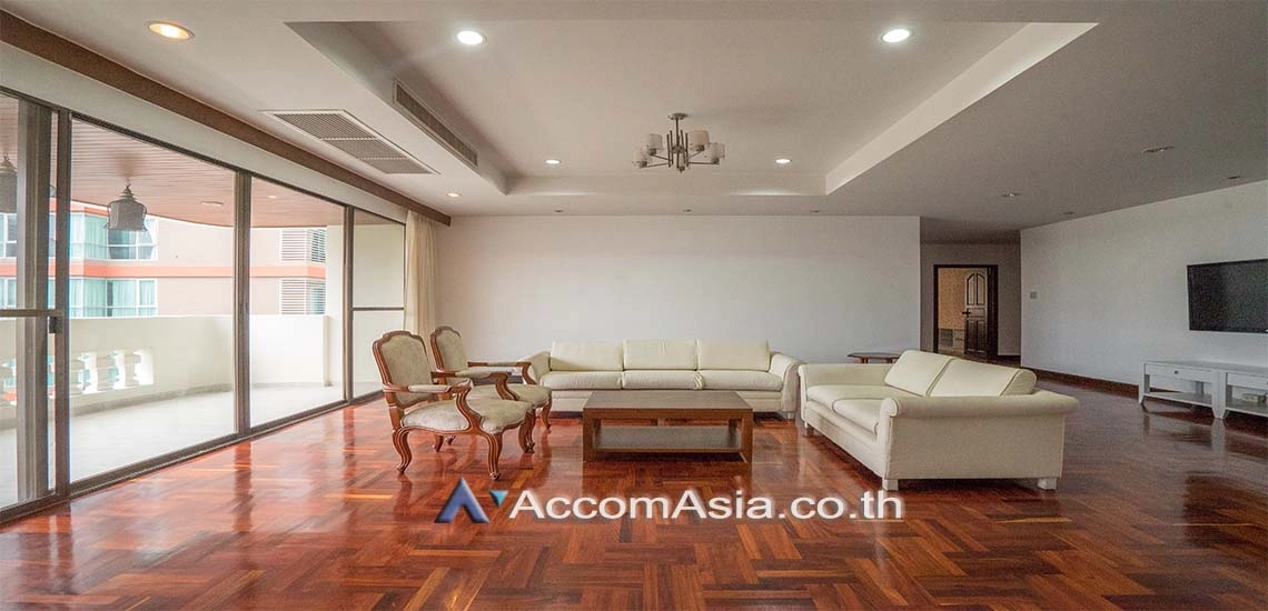 unitBig Balcony, Pet friendly |  3 Bedrooms  Apartment For Rent in Sukhumvit, Bangkok  near BTS Phrom Phong (AA28163)