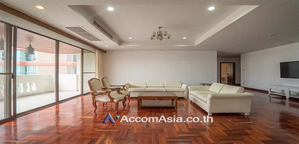  2  3 br Apartment For Rent in Sukhumvit ,Bangkok BTS Phrom Phong at Pet friendly - High rise Apartment AA28163