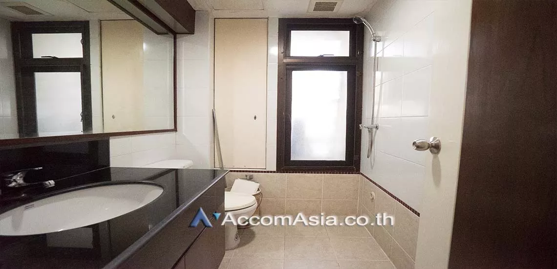 8  3 br Apartment For Rent in Sukhumvit ,Bangkok BTS Phrom Phong at Peaceful In Sukhumvit AA28164