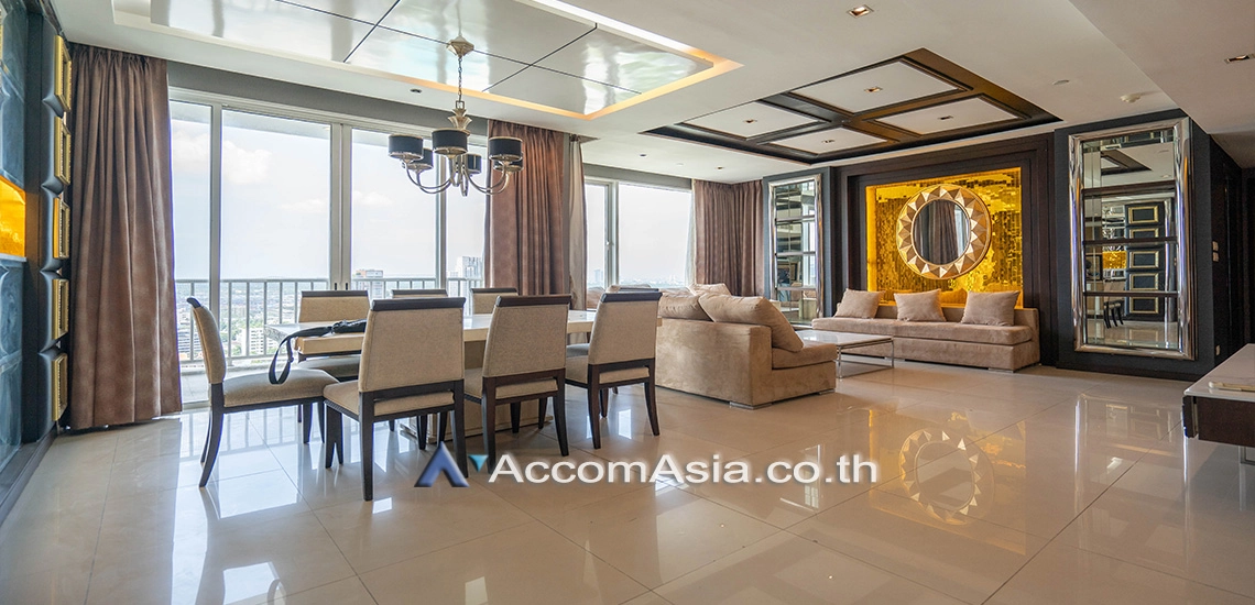 Pet friendly |  3 Bedrooms  Condominium For Rent in Sukhumvit, Bangkok  near BTS Ekkamai (AA28166)