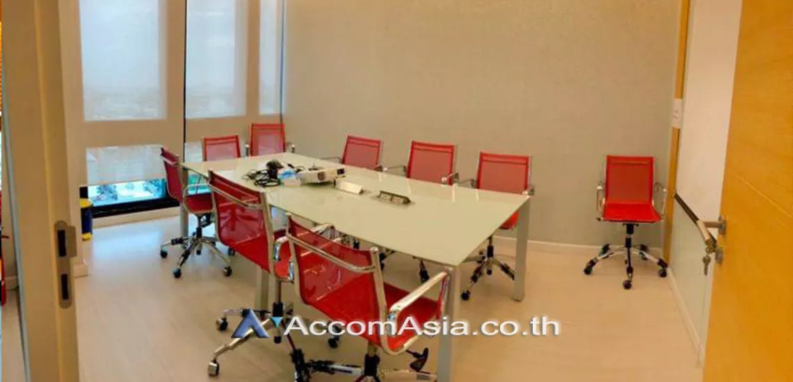  1  Studio Office Space For Rent in Bang Na ,Bangkok BTS Bang Na at Central City Tower AA28170