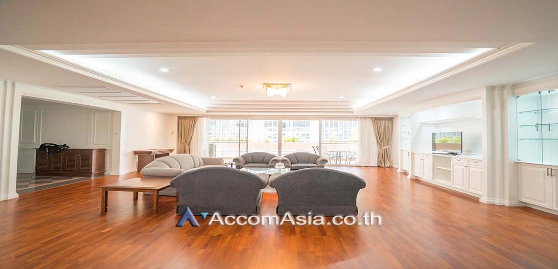 unit 3 Bedrooms  Apartment For Rent in Sukhumvit, Bangkok  near BTS Asok - MRT Sukhumvit (AA28174)