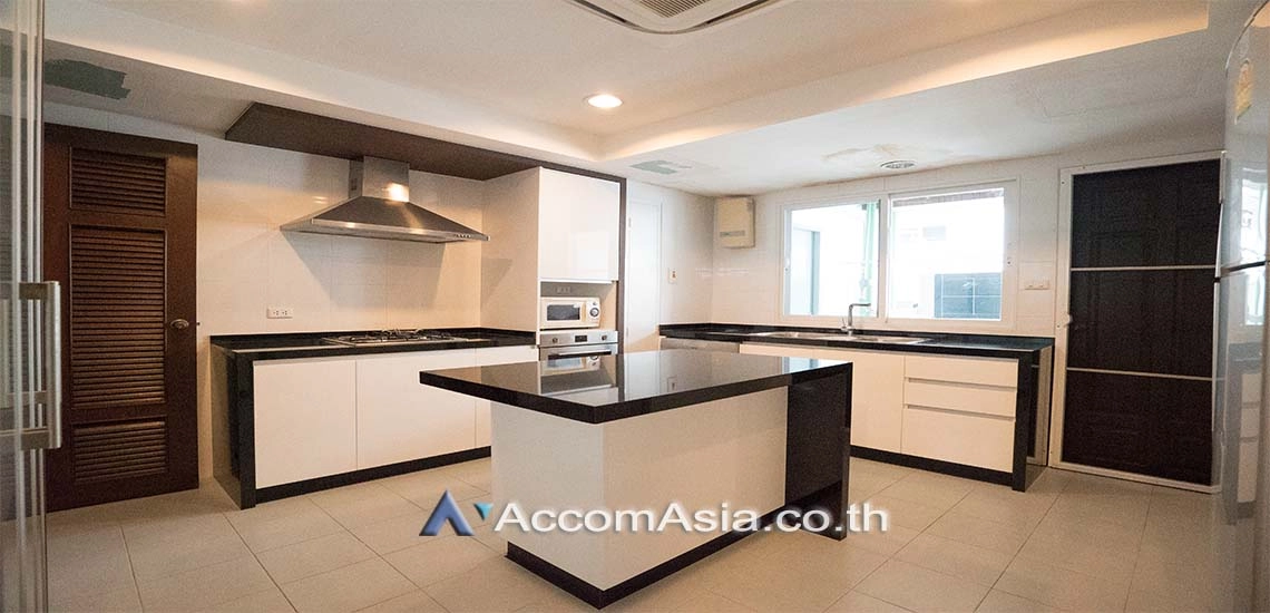  1  3 br Apartment For Rent in Sukhumvit ,Bangkok BTS Asok - MRT Phetchaburi - MRT Sukhumvit at Great Facilities AA28175