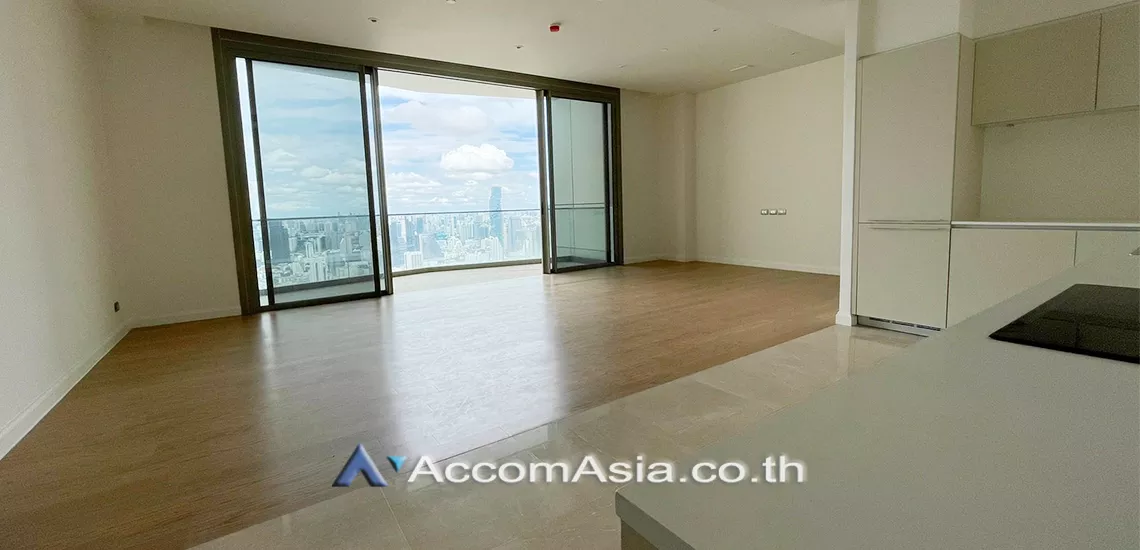 7  3 br Condominium For Sale in Charoennakorn ,Bangkok BTS Krung Thon Buri at Magnolias Waterfront Residences AA28178