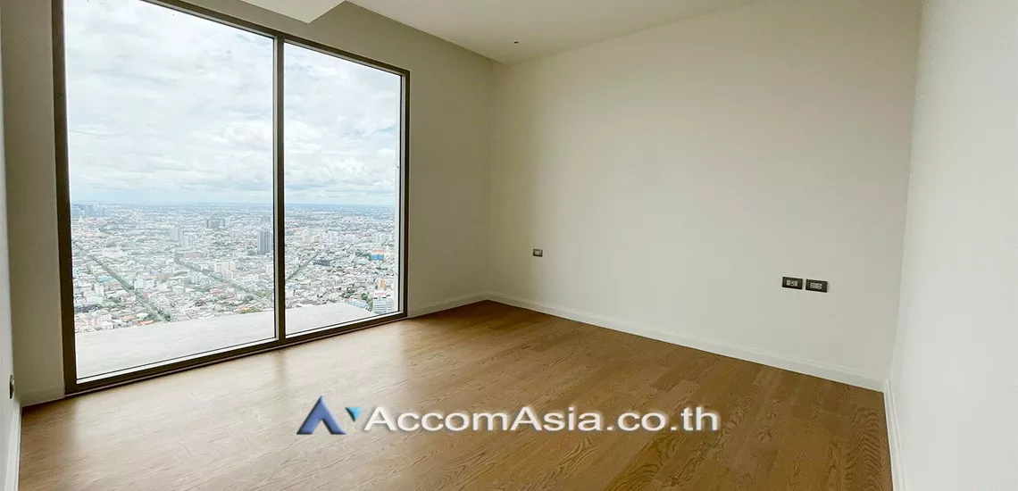 9  3 br Condominium For Sale in Charoen Nakhon ,Bangkok BTS Krung Thon Buri at Magnolias Waterfront Residences AA28178