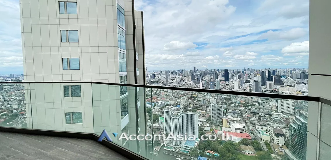 18  3 br Condominium For Sale in Charoen Nakhon ,Bangkok BTS Krung Thon Buri at Magnolias Waterfront Residences AA28178