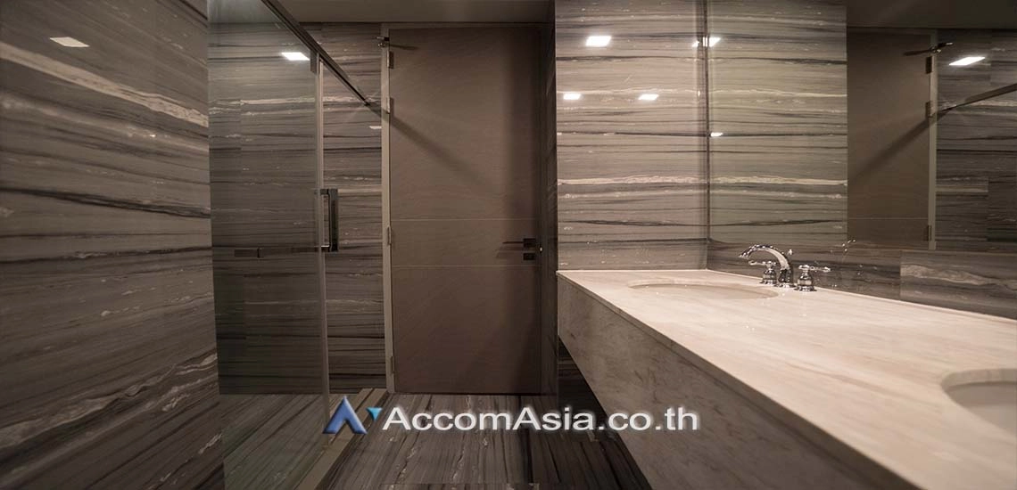 unitPet friendly |  3 Bedrooms  Condominium For Rent & Sale in Sukhumvit, Bangkok  near BTS Phrom Phong (AA28187)