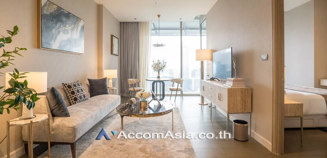  1 Bedroom  Apartment For Rent in Ploenchit, Bangkok  near BTS Ratchadamri (AA28189)