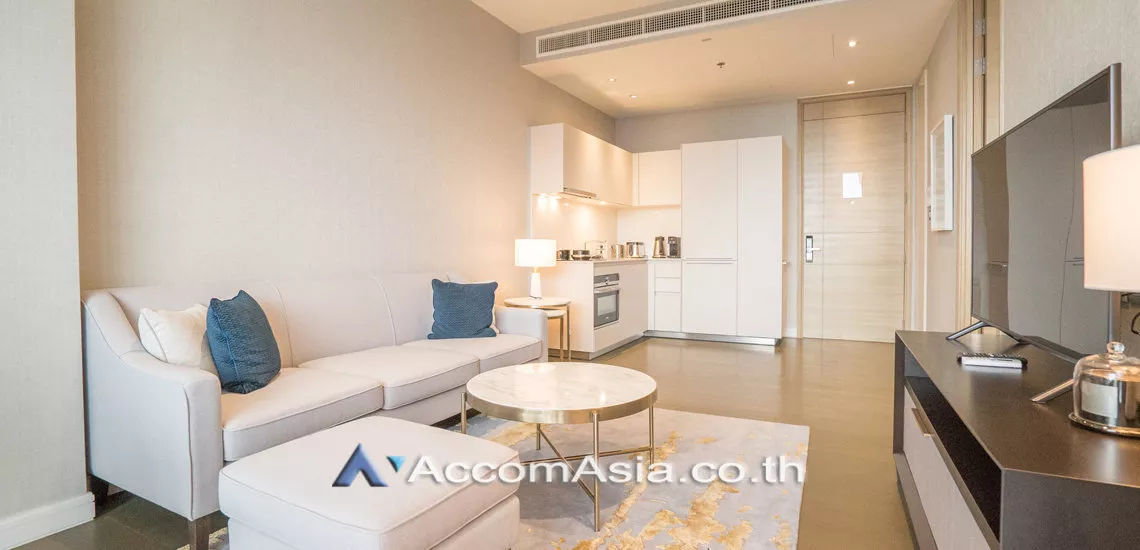  2  1 br Apartment For Rent in Ploenchit ,Bangkok BTS Ratchadamri at Luxury Service Residence AA28192