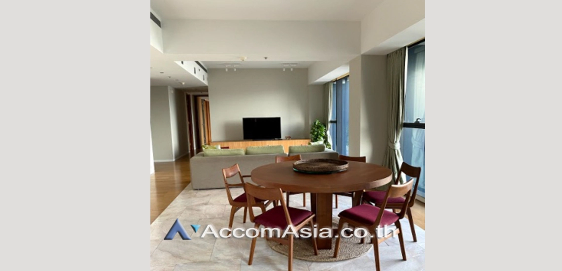  3 Bedrooms  Condominium For Rent & Sale in Sathorn, Bangkok  near BTS Chong Nonsi - MRT Lumphini (AA28194)