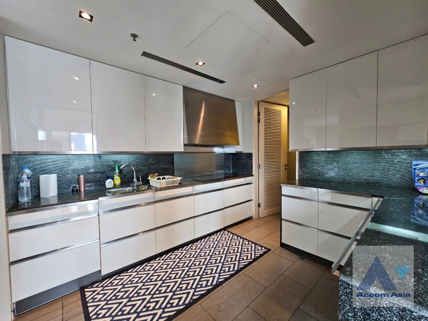 5  3 br Condominium for rent and sale in Sathorn ,Bangkok BTS Chong Nonsi - MRT Lumphini at The Met Sathorn AA28194