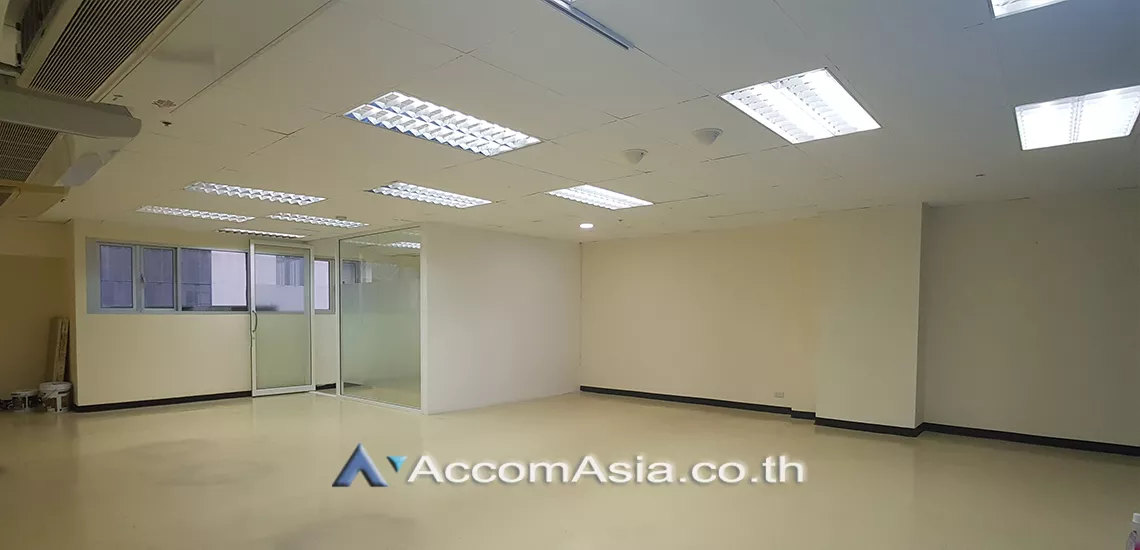 4  Office Space For Rent in Sukhumvit ,Bangkok BTS Nana at The Trendy Sukhumvit 13 AA28201