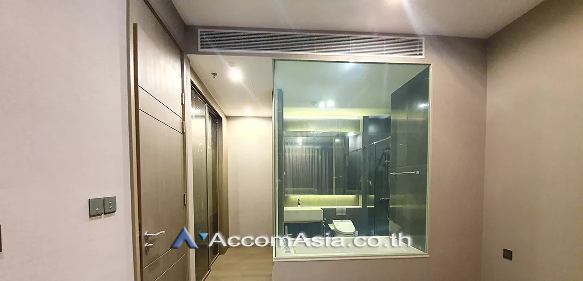 5  1 br Condominium For Rent in Ratchadapisek ,Bangkok BTS Asok - MRT Phetchaburi at The Esse At Singha Complex AA28205