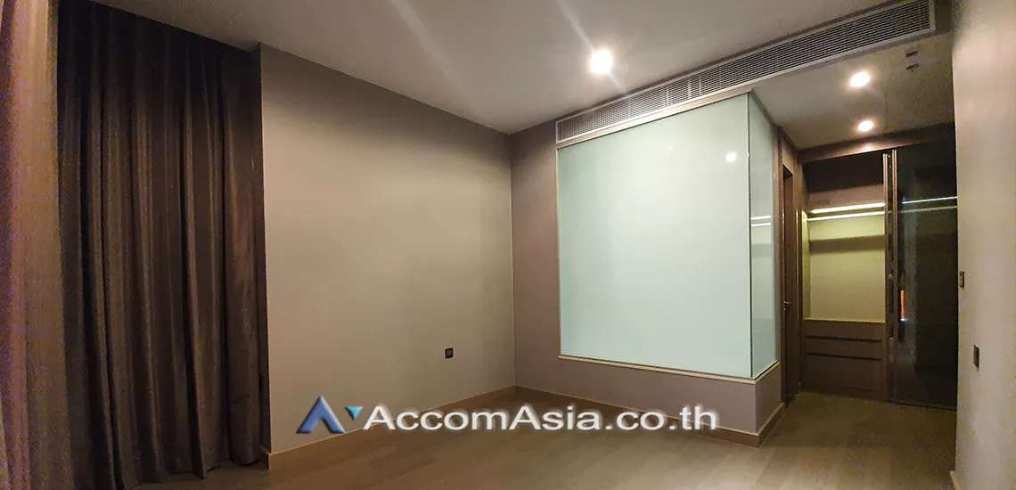 unit 2 Bedrooms  Condominium For Rent in Ratchadaphisek, Bangkok  near MRT Phetchaburi (AA28206)