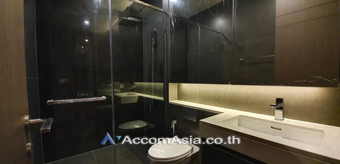 12  2 br Condominium For Rent in Ratchadaphisek ,Bangkok MRT Phetchaburi at The Esse At Singha Complex AA28206