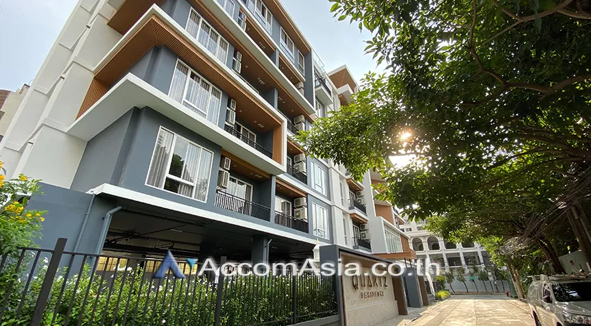unit 2 Bedrooms  Apartment For Rent in Sukhumvit, Bangkok  near BTS Phrom Phong (AA28208)