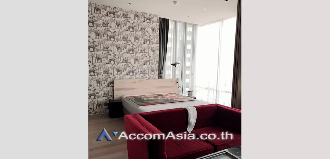  1 Bedroom  Condominium For Rent in Silom, Bangkok  near BTS Chong Nonsi (AA28217)