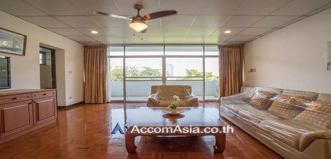 Big Balcony |  Perfect Living In Bangkok Apartment  4 Bedroom for Rent BTS Phrom Phong in Sukhumvit Bangkok