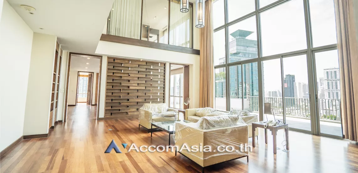 Duplex Condo, Penthouse |  Comfort Residence in Thonglor Apartment  4 Bedroom for Rent BTS Thong Lo in Sukhumvit Bangkok