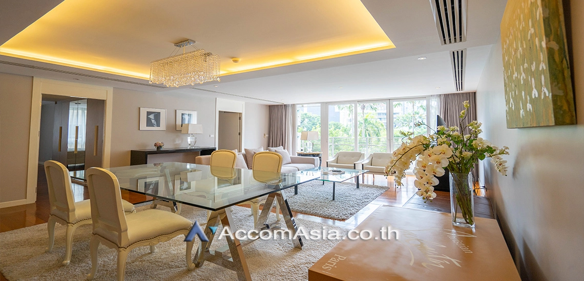 unit 3 Bedrooms  Condominium For Rent in Sukhumvit, Bangkok  near BTS Thong Lo (AA28224)