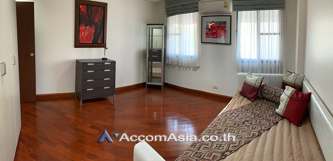 5  3 br Townhouse For Rent in Sukhumvit ,Bangkok BTS Asok - MRT Sukhumvit at Kiarti Thanee City AA28231