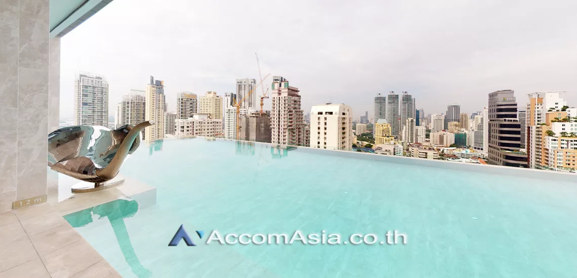  1 Bedroom  Condominium For Rent & Sale in Sukhumvit, Bangkok  near BTS Phrom Phong (AA28240)