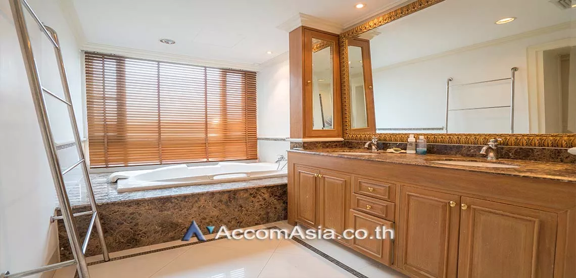 13  4 br Apartment For Rent in Sathorn ,Bangkok MRT Lumphini at Amazing residential AA28248