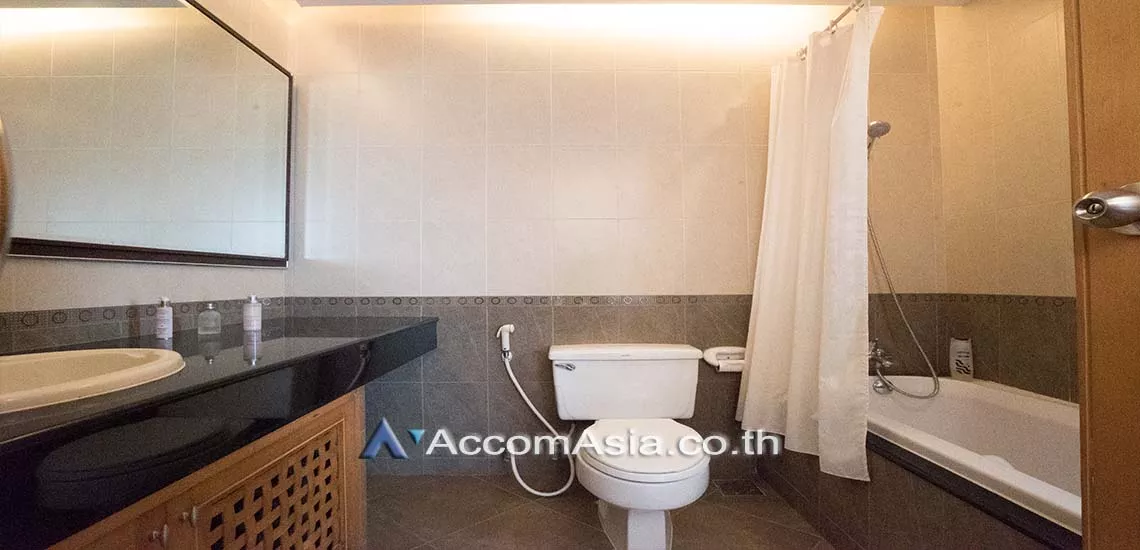 8  2 br Apartment For Rent in Sathorn ,Bangkok MRT Lumphini at Living with natural AA28250