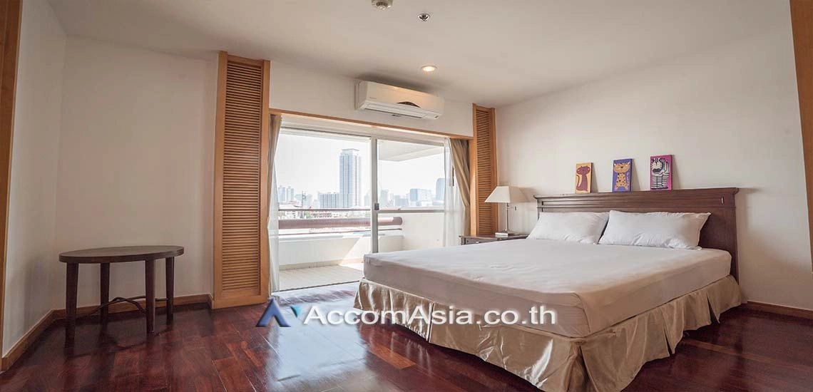 7  2 br Apartment For Rent in Sathorn ,Bangkok MRT Lumphini at Cozy and Convenient Apartment Near Garden Intl AA28250