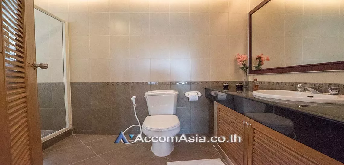 9  3 br Apartment For Rent in Sathorn ,Bangkok MRT Lumphini at Living with natural AA28251