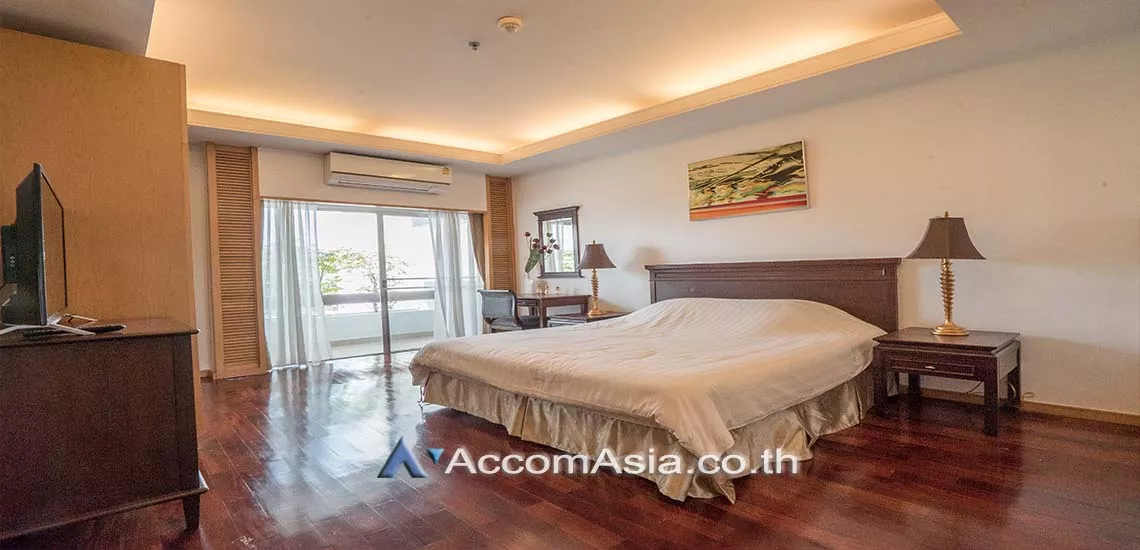 7  3 br Apartment For Rent in Sathorn ,Bangkok MRT Lumphini at Living with natural AA28251