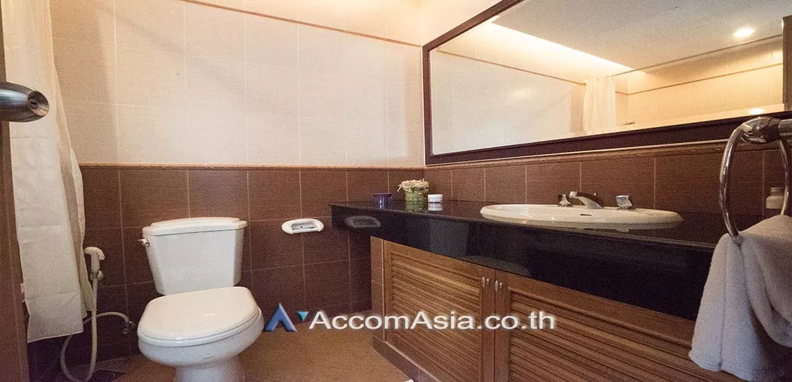 11  3 br Apartment For Rent in Sathorn ,Bangkok MRT Lumphini at Living with natural AA28251