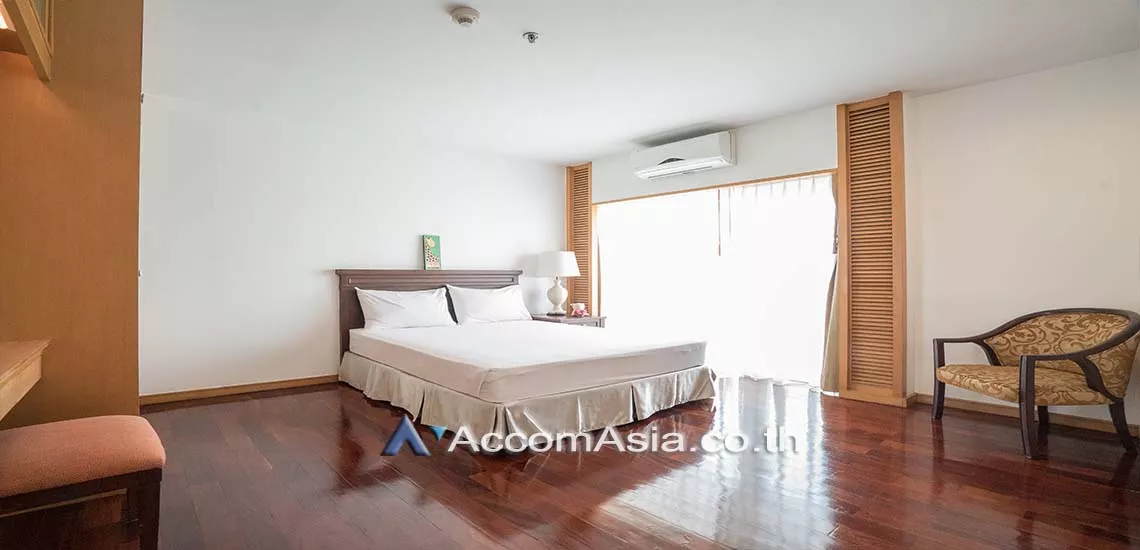 5  3 br Apartment For Rent in Sathorn ,Bangkok MRT Lumphini at Living with natural AA28252