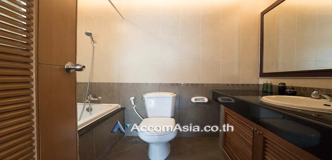 9  3 br Apartment For Rent in Sathorn ,Bangkok MRT Lumphini at Living with natural AA28252