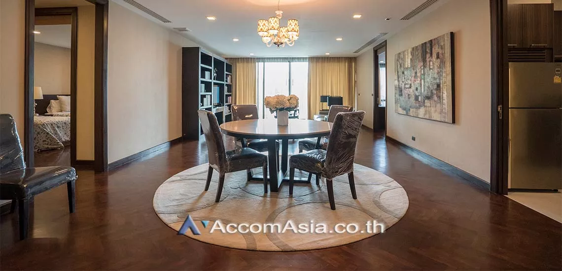 Big Balcony |  2 Bedrooms  Apartment For Rent in Sukhumvit, Bangkok  near BTS Ekkamai (AA28253)