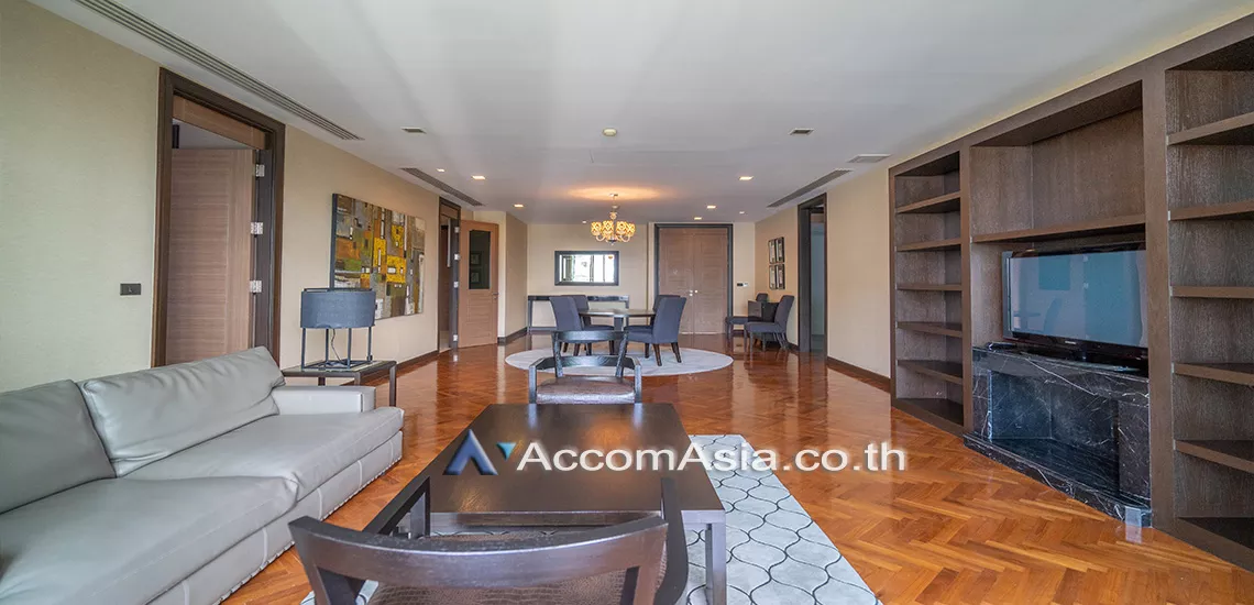  2 Bedrooms  Apartment For Rent in Sukhumvit, Bangkok  near BTS Ekkamai (AA28255)