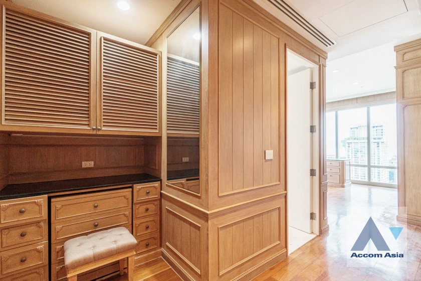 11  4 br Condominium for rent and sale in Ploenchit ,Bangkok BTS Ratchadamri - MRT Silom at 185 Rajadamri AA28264