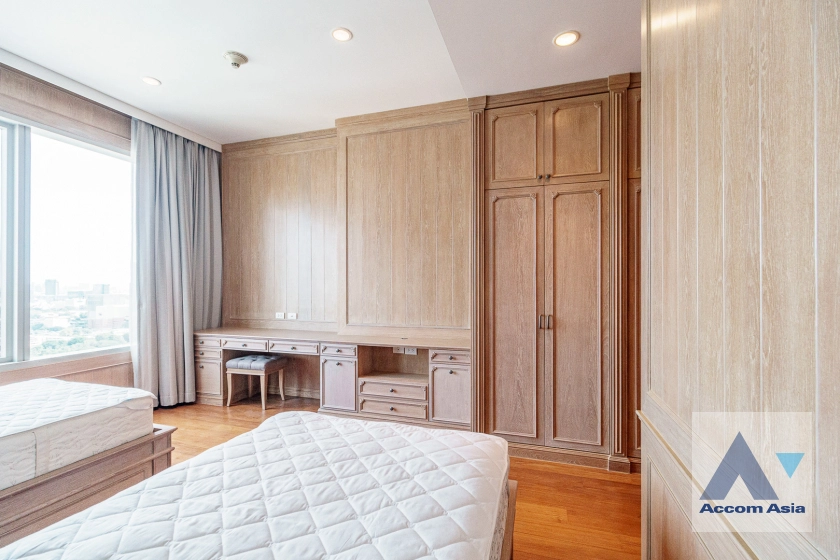 19  4 br Condominium for rent and sale in Ploenchit ,Bangkok BTS Ratchadamri - MRT Silom at 185 Rajadamri AA28264