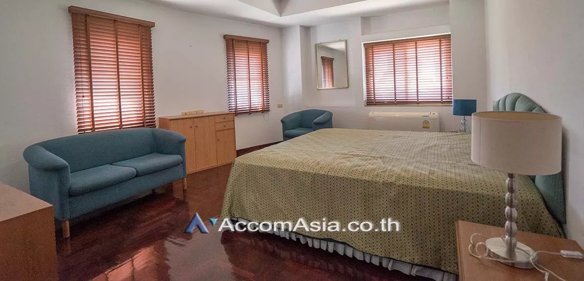 6  2 br Apartment For Rent in Sathorn ,Bangkok BTS Chong Nonsi at Low Rised Building AA28265