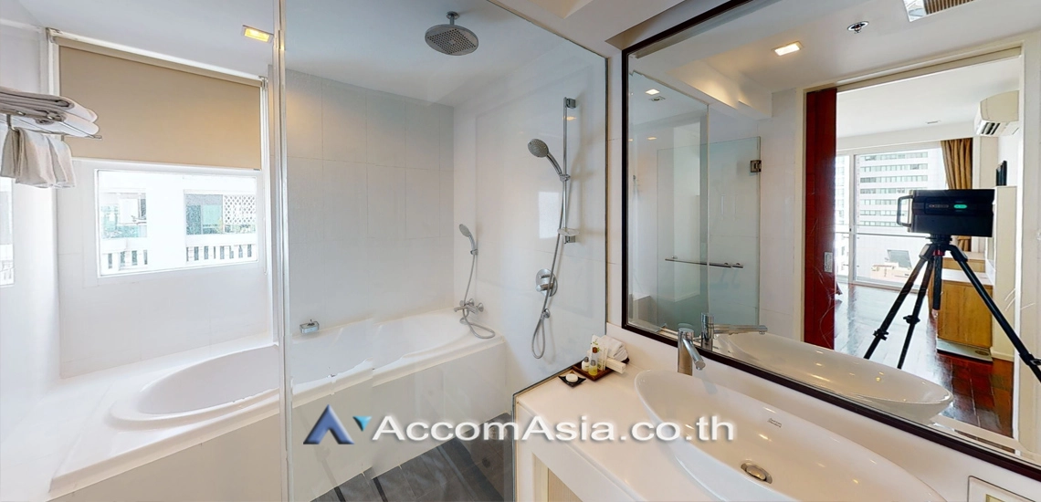 10  2 br Apartment for rent and sale in Sukhumvit ,Bangkok BTS Asok - MRT Sukhumvit at Serviced Apartment with Park view AA28286