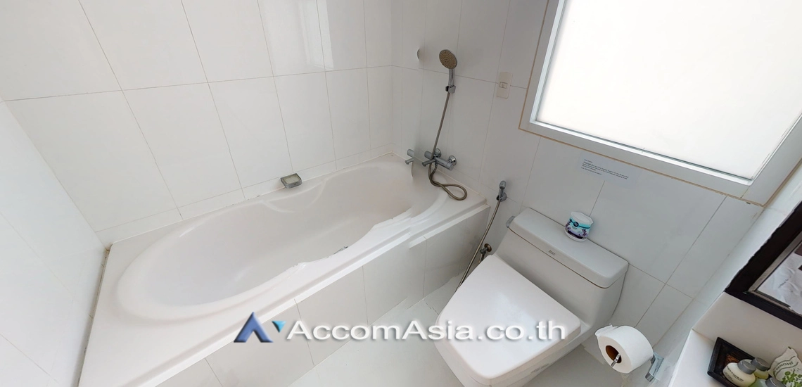 10  2 br Apartment for rent and sale in Sukhumvit ,Bangkok BTS Asok - MRT Sukhumvit at Serviced Apartment with Park view AA28287