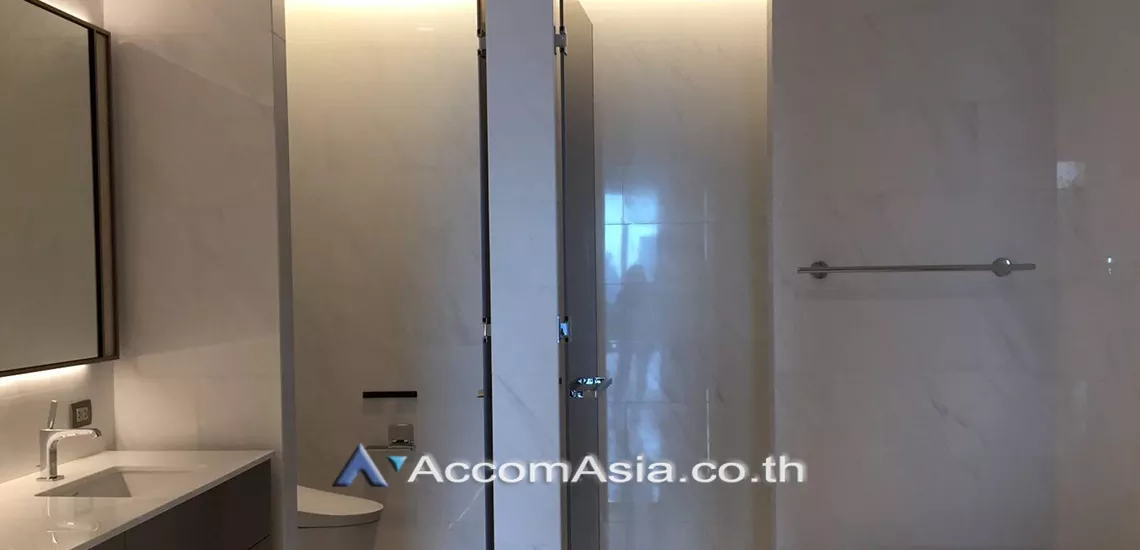 5  4 br Condominium For Rent in Ploenchit ,Bangkok BTS Chitlom at The Residences at Sindhorn Kempinski Hotel Bangkok AA28307