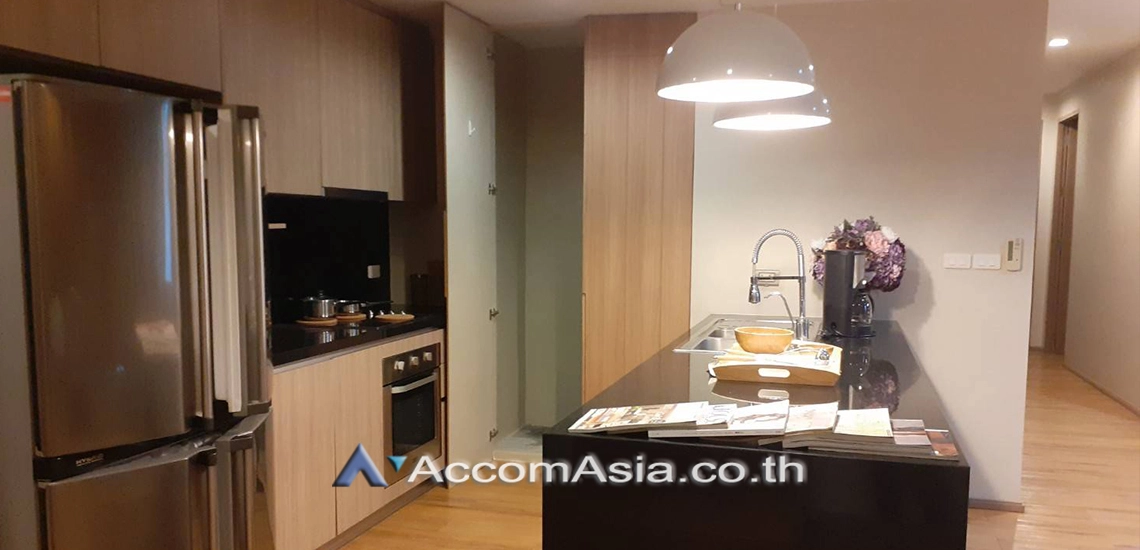 unit 3 Bedrooms  Apartment For Rent in Sukhumvit, Bangkok  near BTS Asok - MRT Sukhumvit (AA28322)