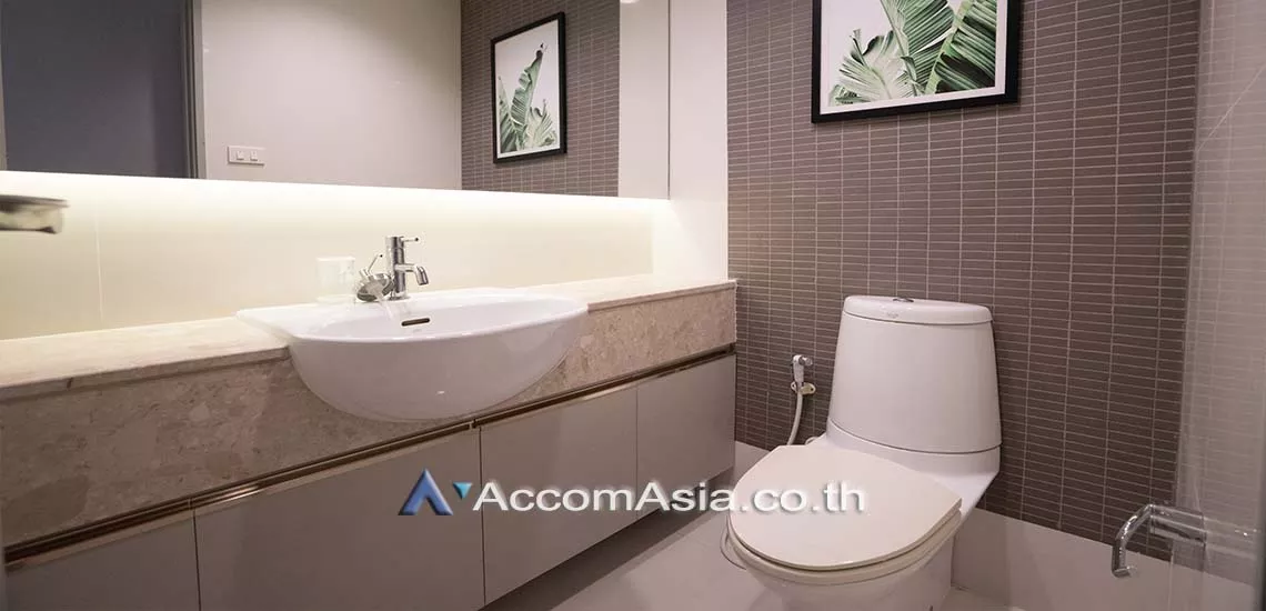 18  3 br Apartment for rent and sale in Ploenchit ,Bangkok BTS Ploenchit at Set on Landscape Court Yard AA28325