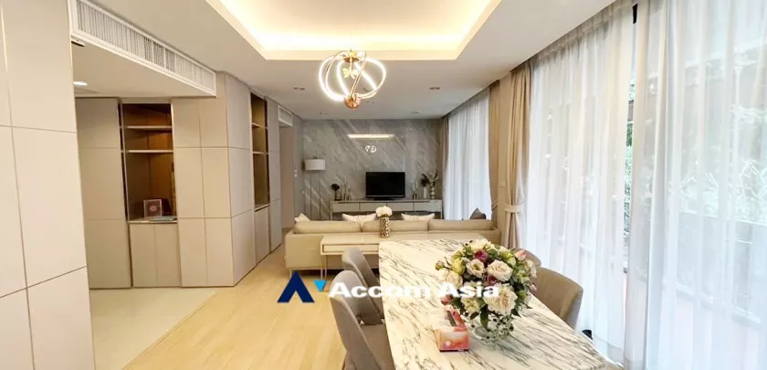 7  3 br Apartment For Rent in Ploenchit ,Bangkok BTS Ploenchit at Set on Landscape Court Yard AA28325