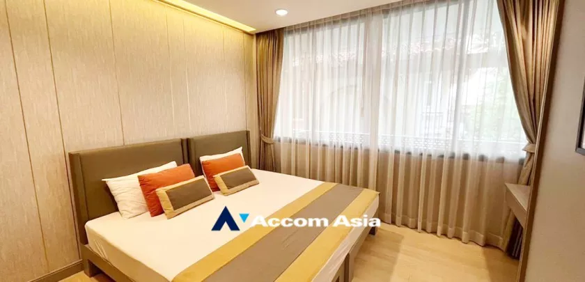 10  3 br Apartment For Rent in Ploenchit ,Bangkok BTS Ploenchit at Set on Landscape Court Yard AA28325