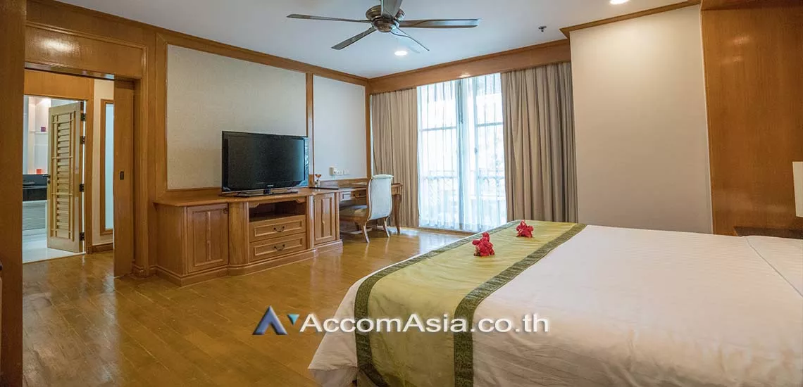 5  2 br Apartment For Rent in Sukhumvit ,Bangkok BTS Phrom Phong at Classic Style - High Standard Apartment in a Prime Location AA28336