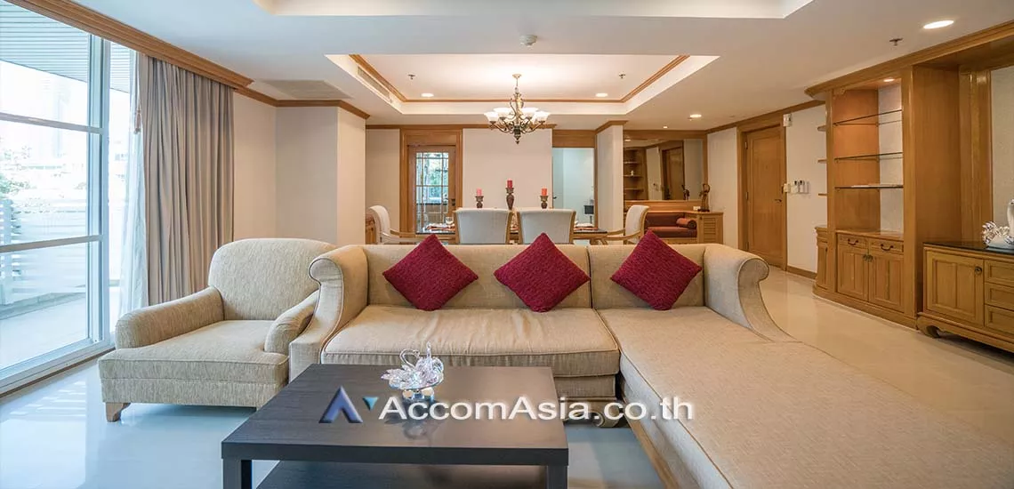  Classic Style - High Standard Apartment in a Prime Location Apartment  2 Bedroom for Rent BTS Phrom Phong in Sukhumvit Bangkok