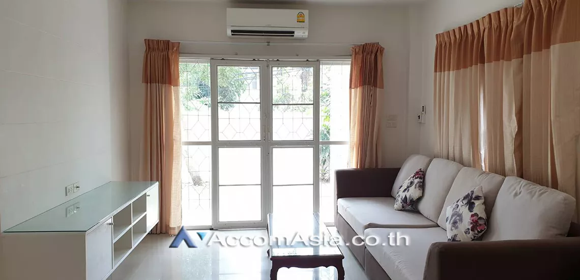  2  3 br House For Rent in sukhumvit ,Bangkok BTS Thong Lo AA28339