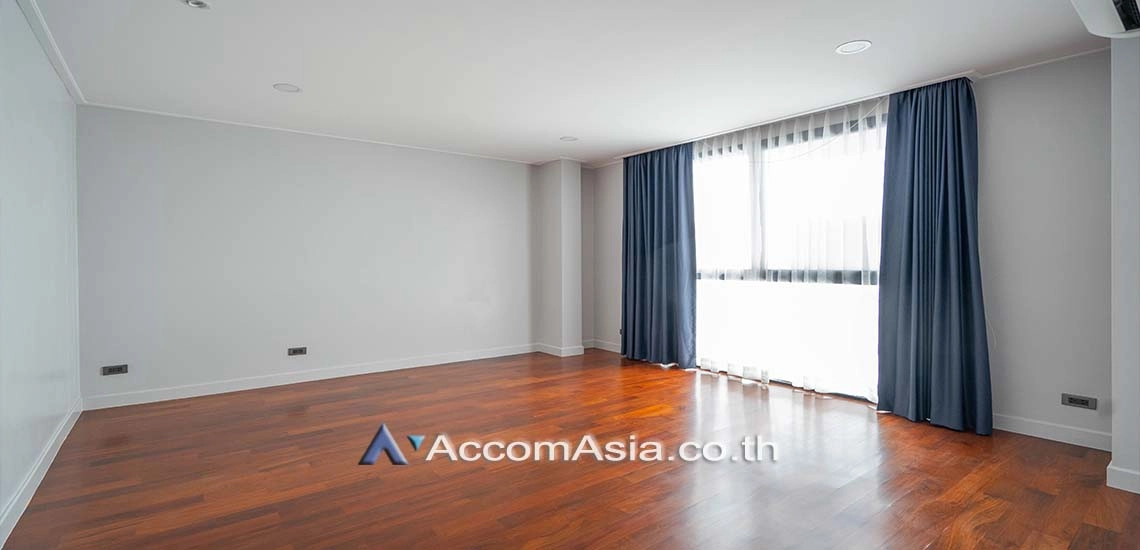 12  6 br House for rent and sale in Sukhumvit ,Bangkok BTS Phrom Phong AA28343
